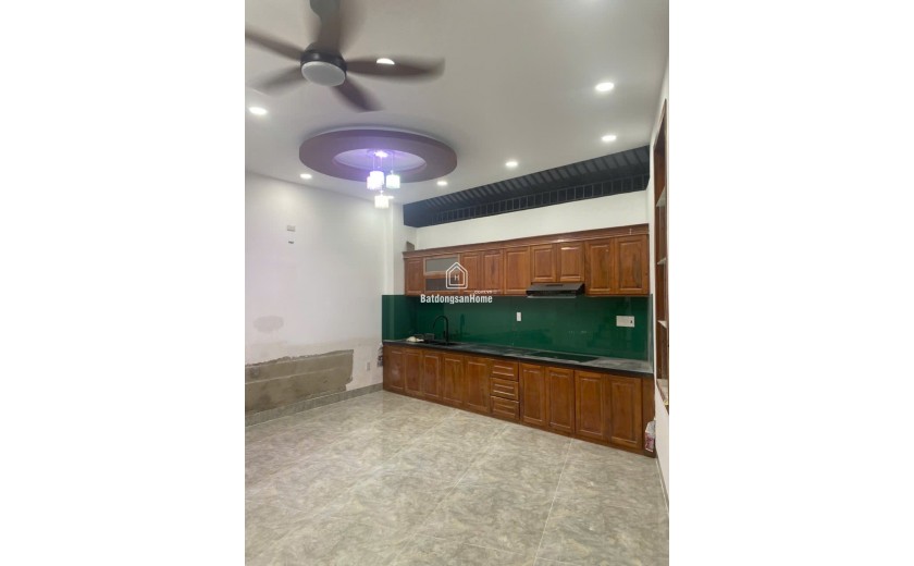 Nhà Đẹp 3 Tầng Phước Long – Ô Tô Tới Nhà